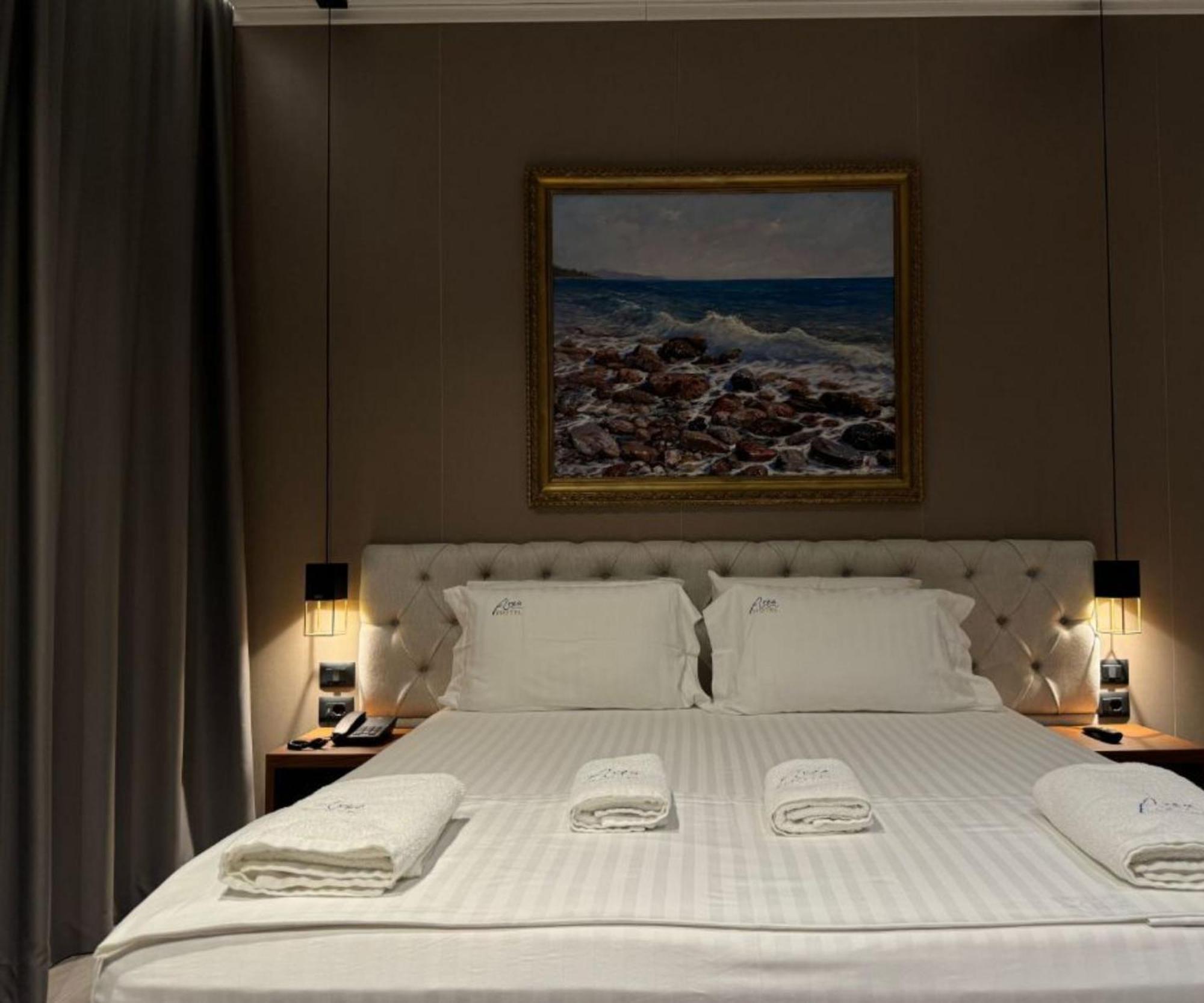 Area Hotel Ксамил Экстерьер фото