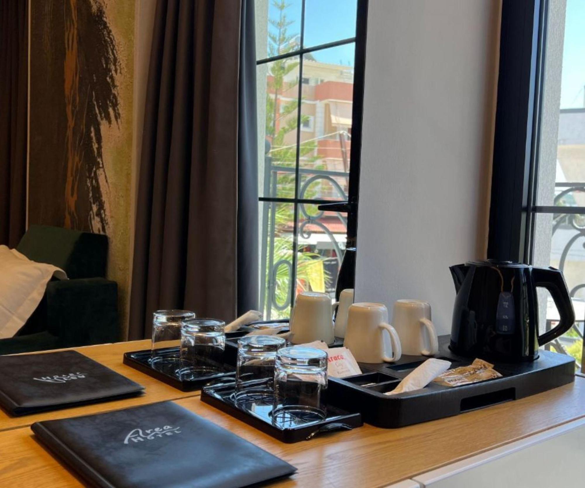 Area Hotel Ксамил Экстерьер фото