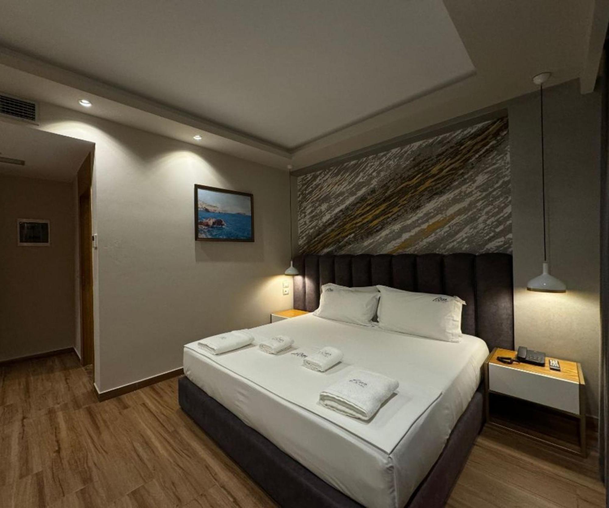 Area Hotel Ксамил Экстерьер фото